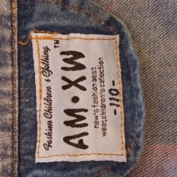AM*XW DISTRESSED DENIM VEST - Picture 4 of 5
